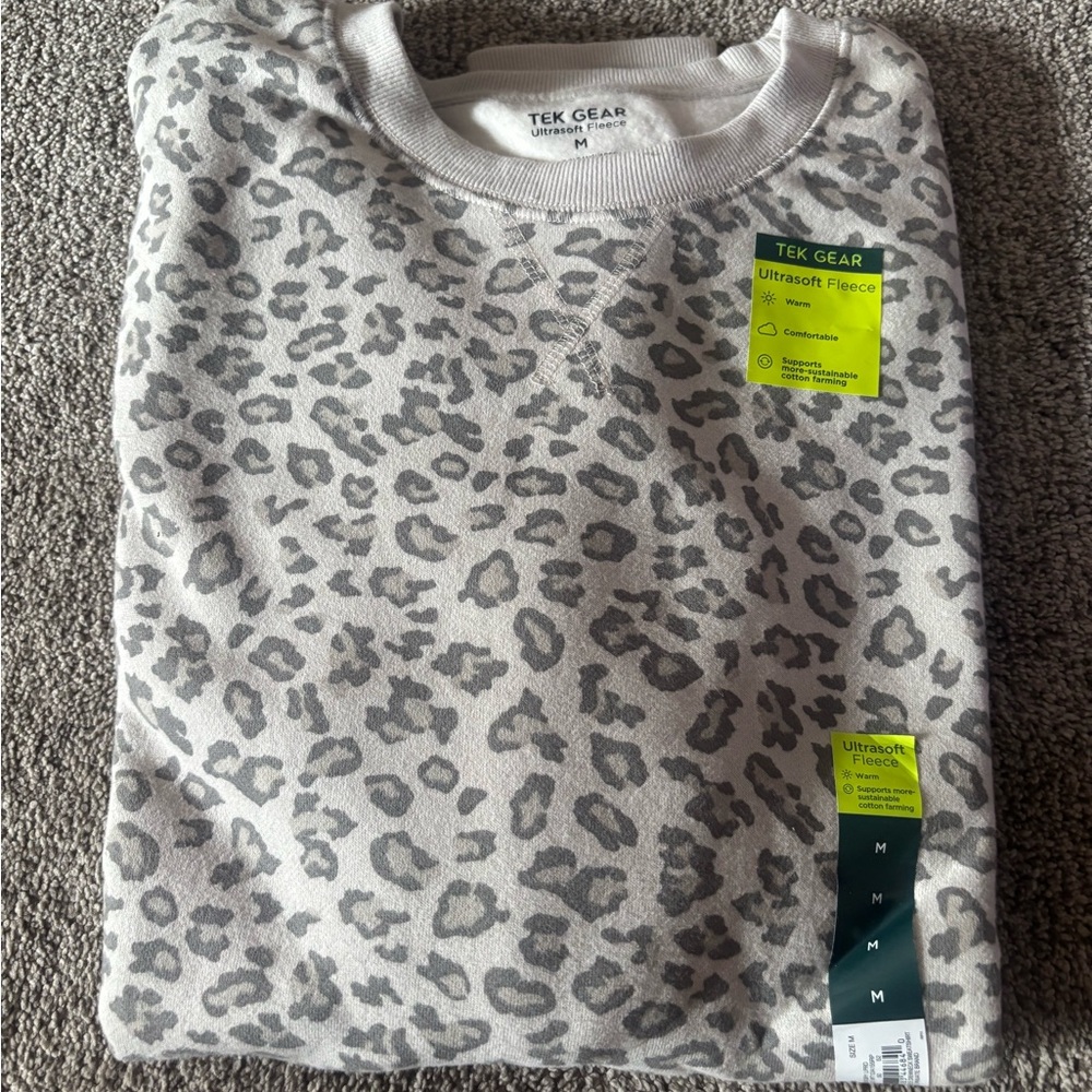 Tek Gear Gray Animal Print Fleece